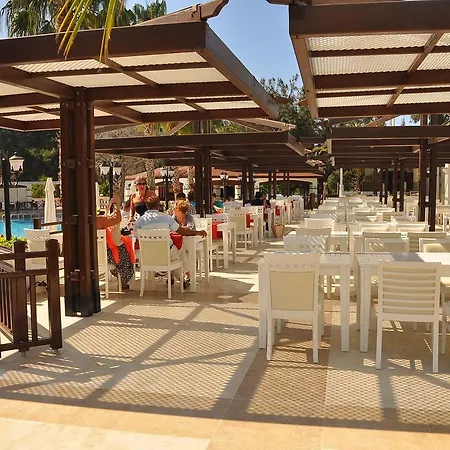 Ally Resort Side