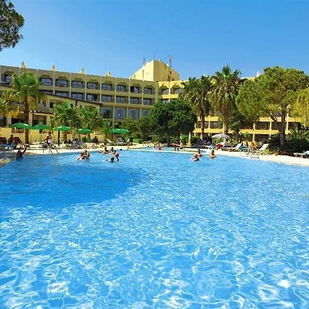 Resort Ally Side
