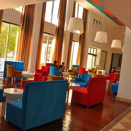 Resort Ally 4*